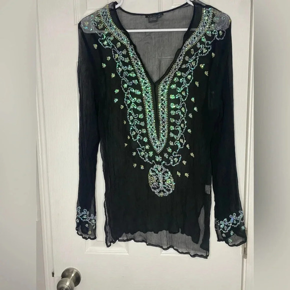 Venus sheer blouse - Picture 2 of 10